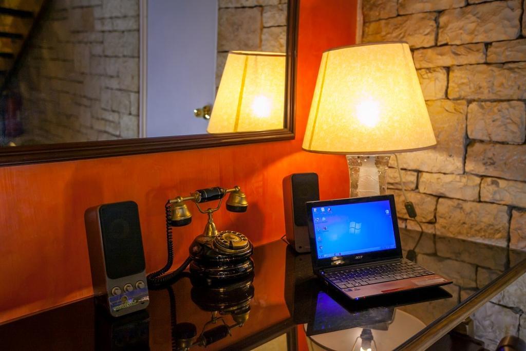 Hotel Theoxenia Anex Mesolóngion المظهر الخارجي الصورة